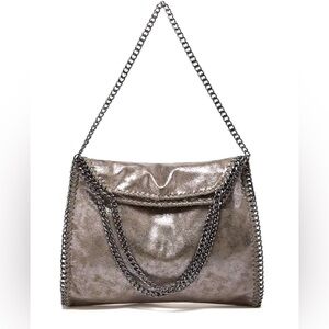 NWOT Fashion Inspired Silver/Gray Crossbody/Shoulder Bag Silver Chain Hardware